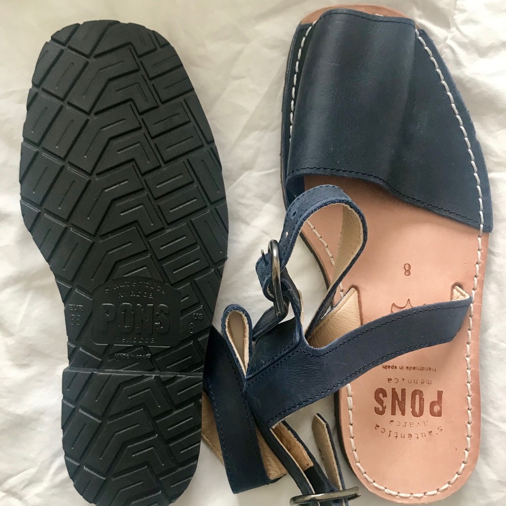 Navy size 8 PONS Classic-NEW!